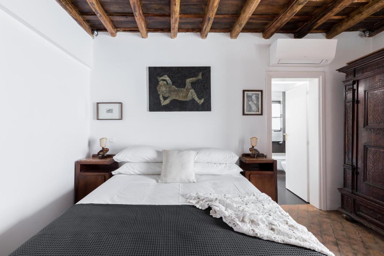 Apartment Classic And Chic In Trastevere Rome
