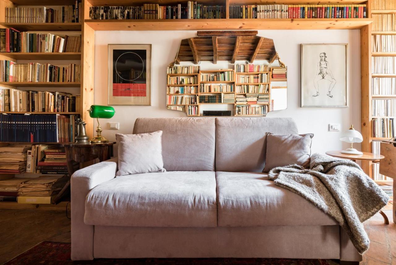 Apartment Classic And Chic In Trastevere