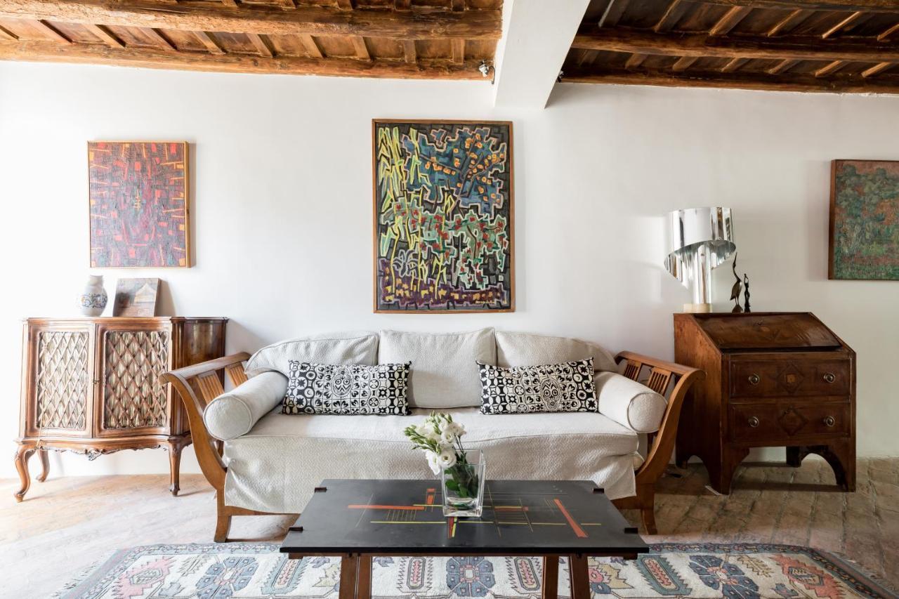 Classic And Chic In Trastevere Appartamento