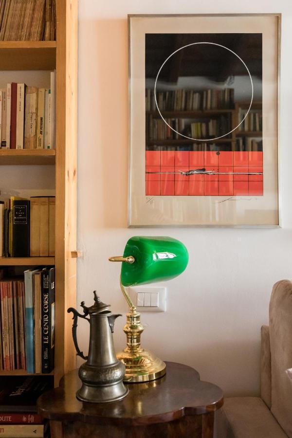 Classic And Chic In Trastevere Apartment *