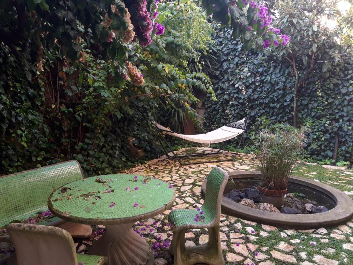 Vatican Fairytale Garden Gasthof *