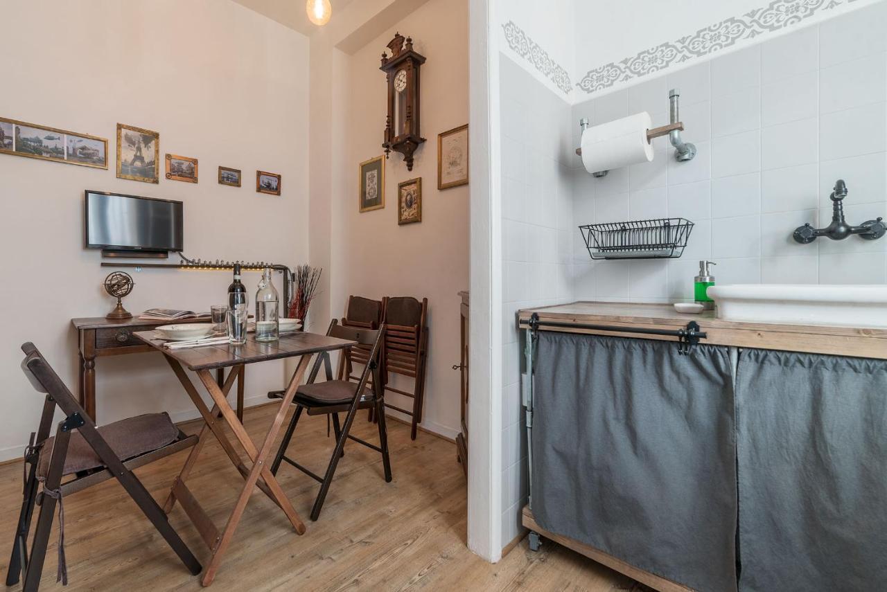San Paolo Steampunk Flat Apartment