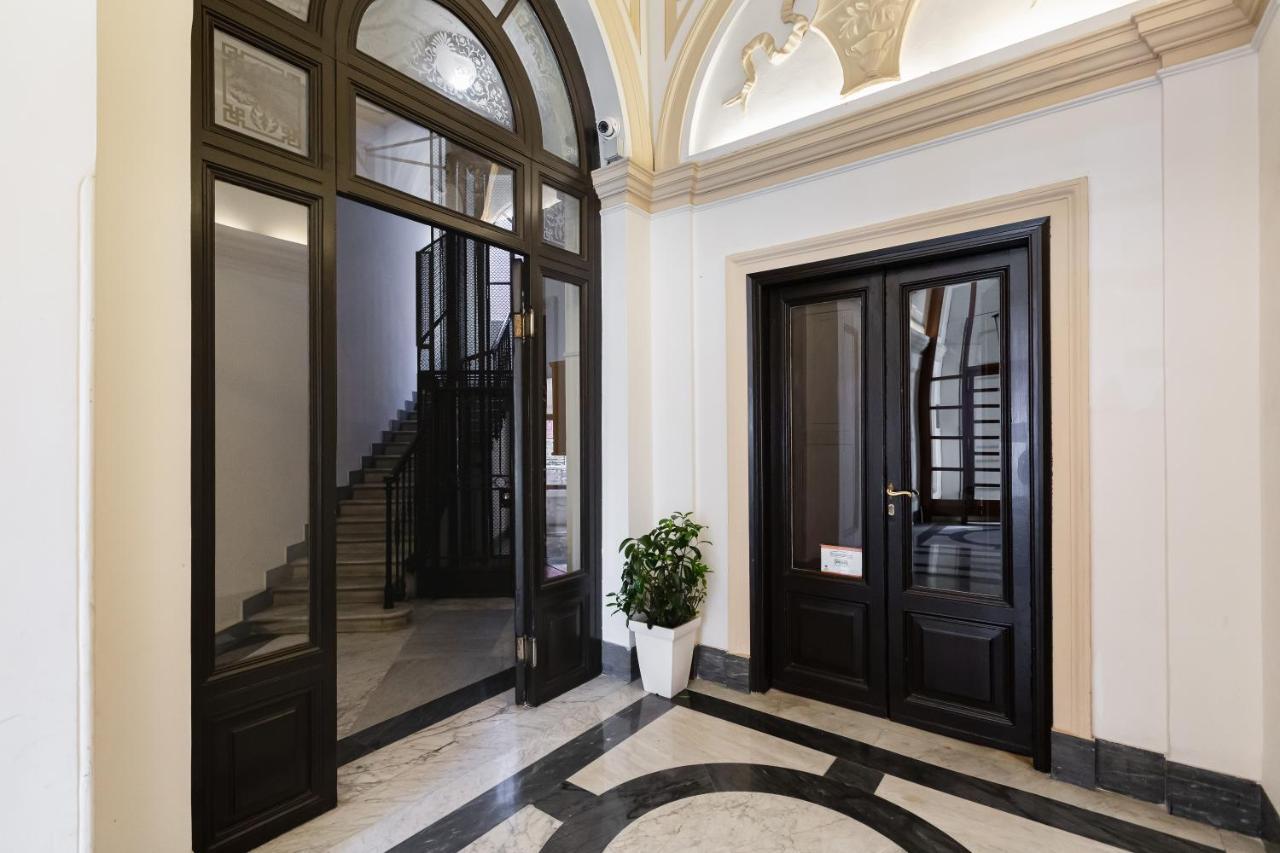 Luxury Trevi Fountain - Your Italian Holidays Apartamento Roma