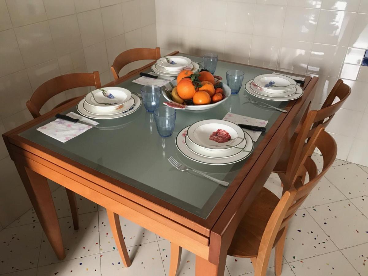 Questa Casa Non E Un Ciu-atr 9390-9 Apartamento