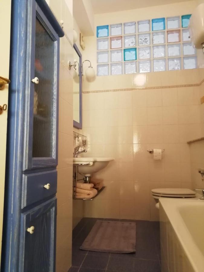 Apartamento Questa Casa Non E Un Ciu-atr 9390-9 Roma