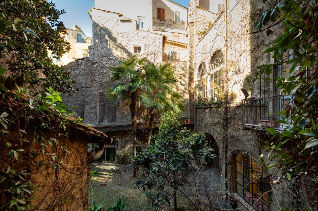 Coronari Apartamento