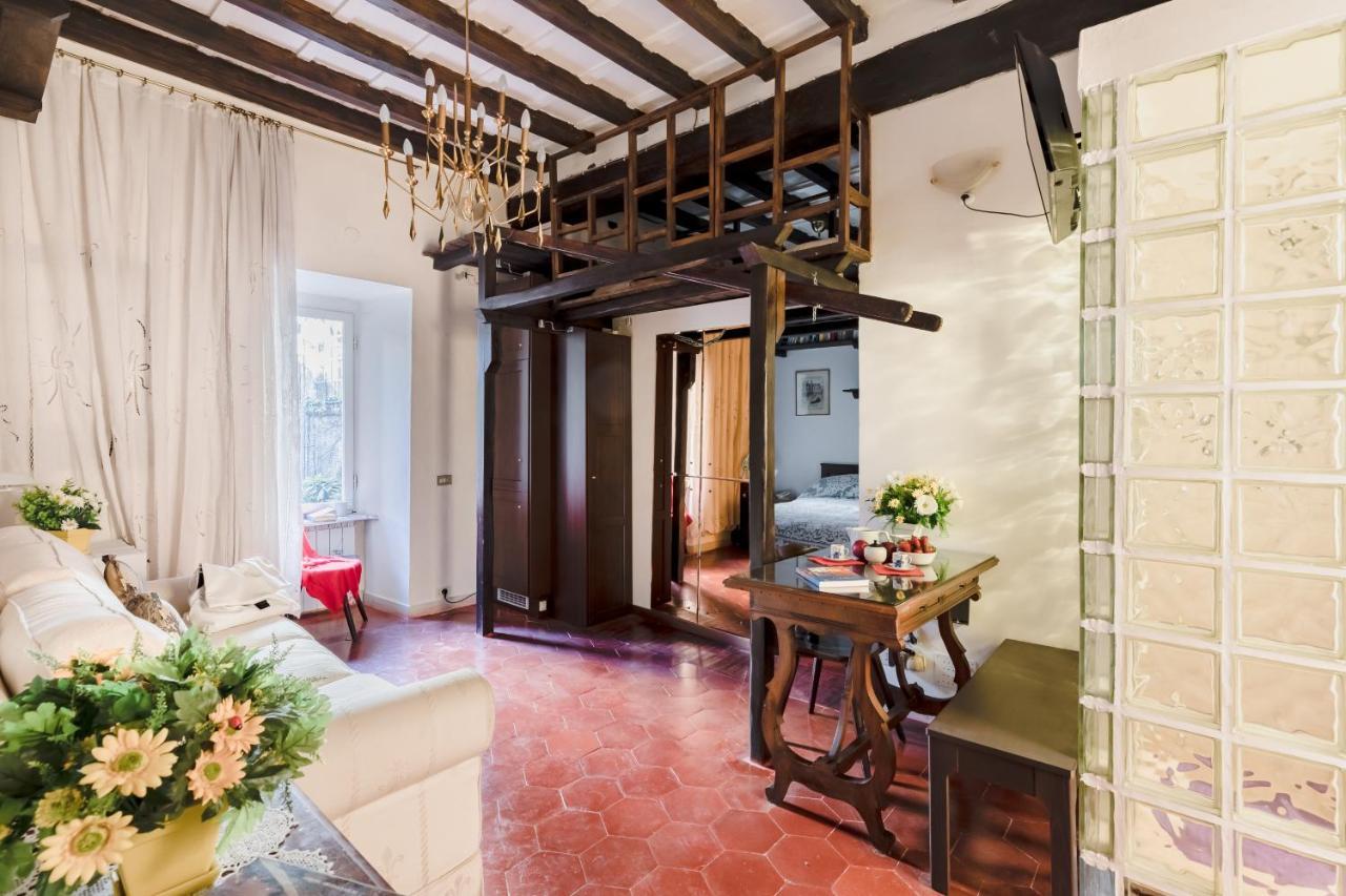 Coronari Apartamento