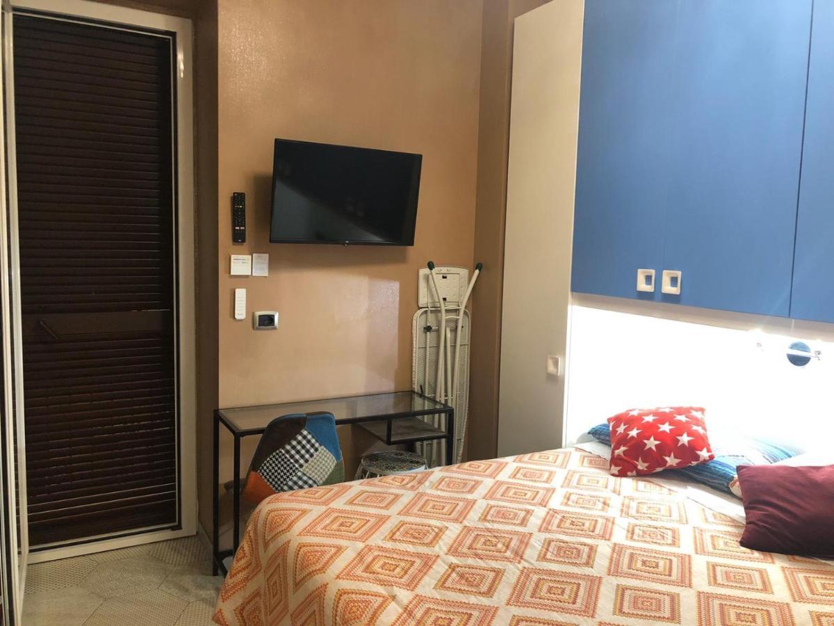 S.p.t. Acomodação com café da manhã  3*