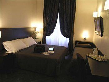 Raeli Floridia Rome