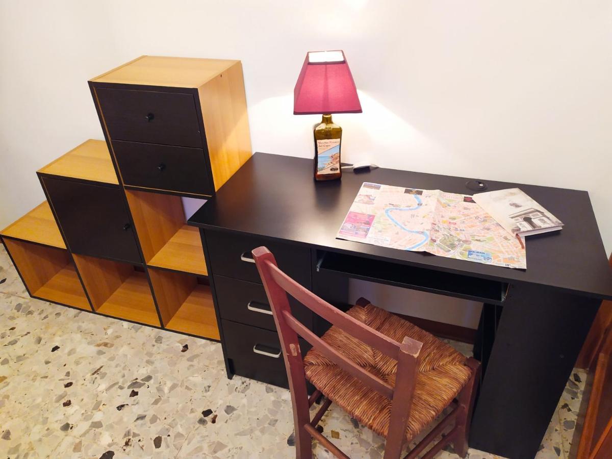 Quarto em Acomodações Particulares Valletta Fiorita Roma