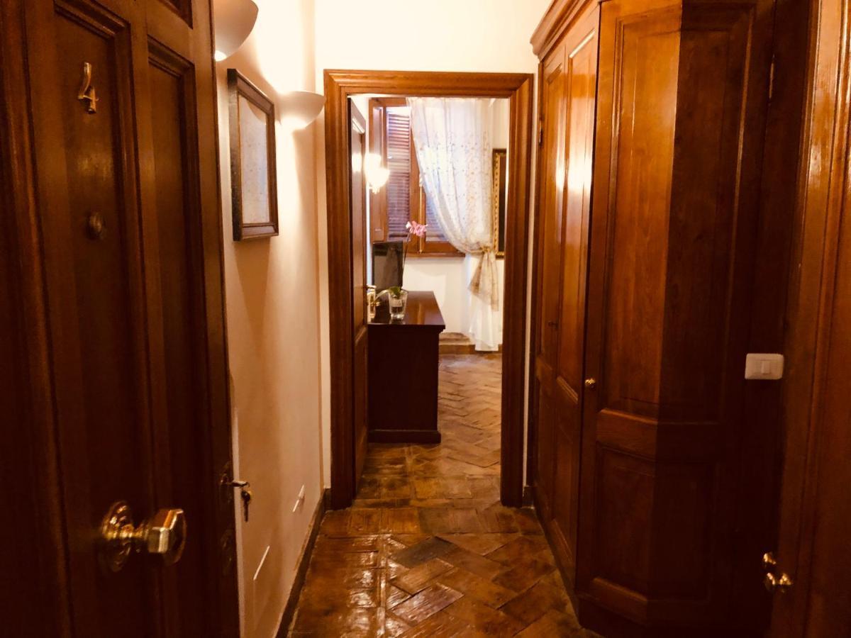Aparthotel Castle Of Glamour Xvi Century Luxury