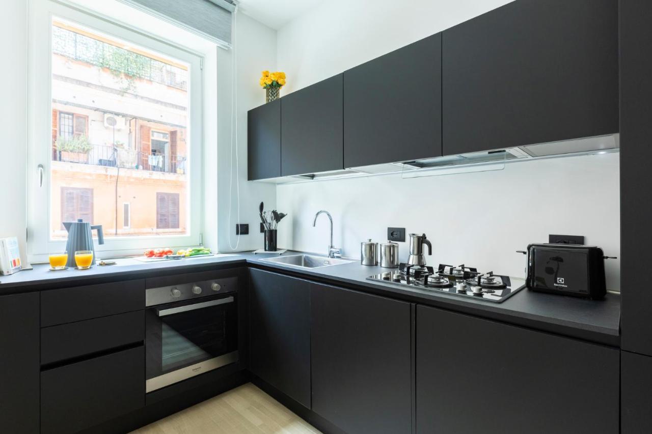 Apartamento Romac Trinity - 3bdr With Sauna & Jacuzzi In Campo De Fiori Roma