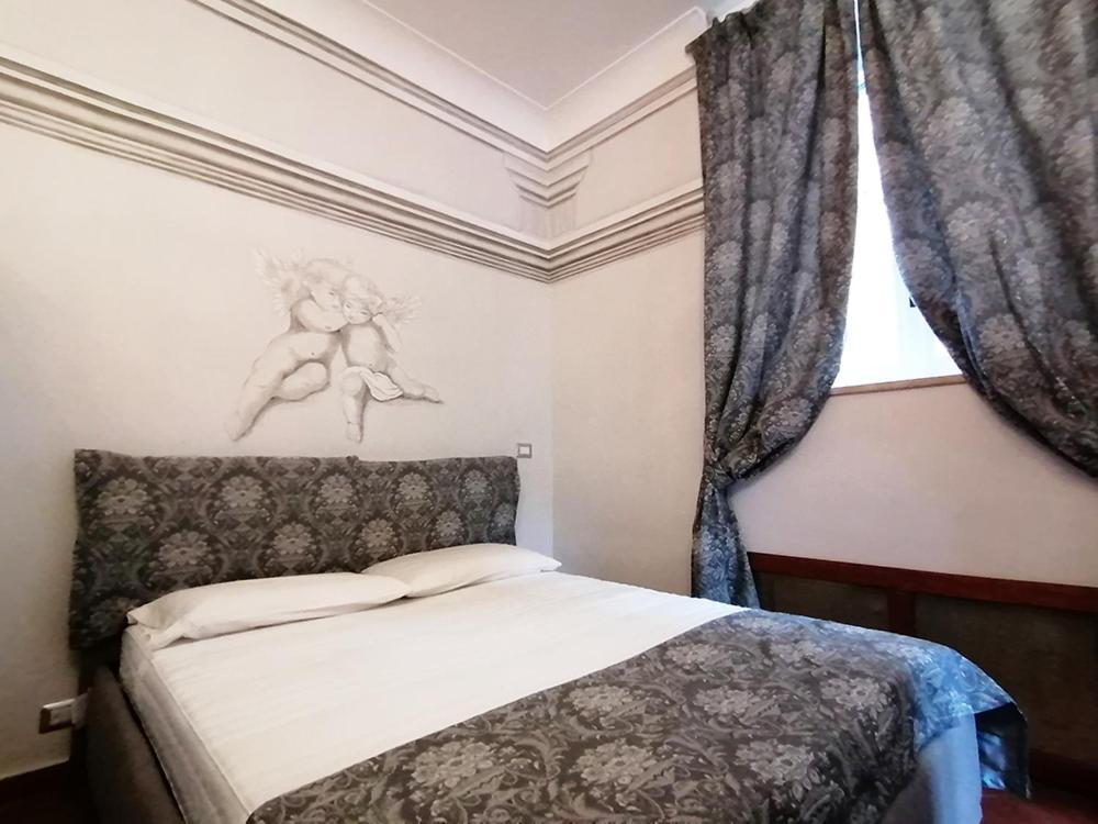 Apartamento Domus Almapetra Ai Fori Imperiali *