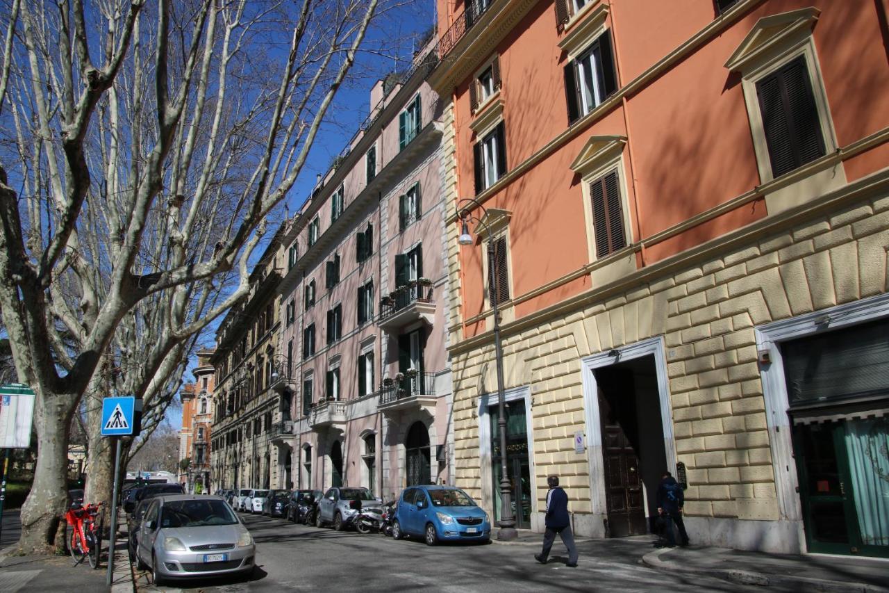 Charme With In Piazza Del Popolo Apartamento *