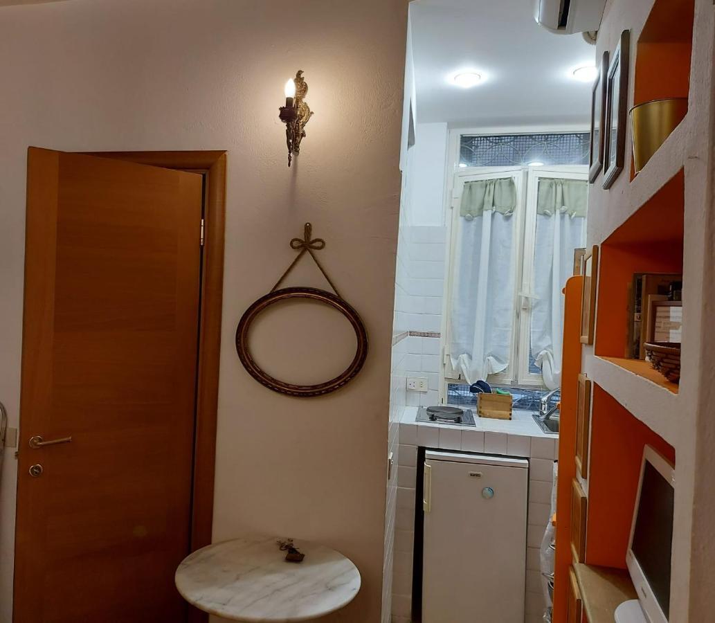 Coronari Golden Loft Roma
