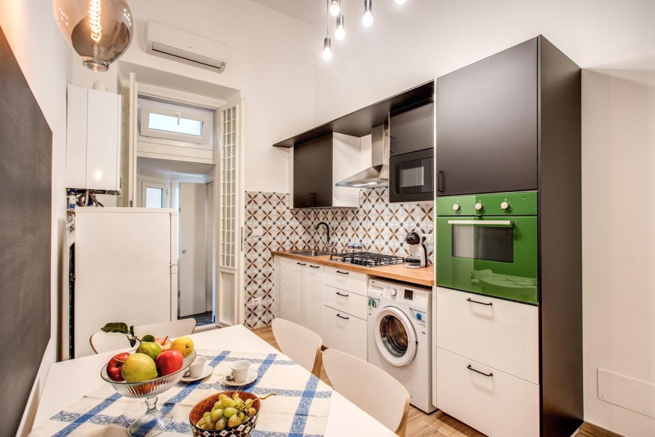 1928 Apartment *