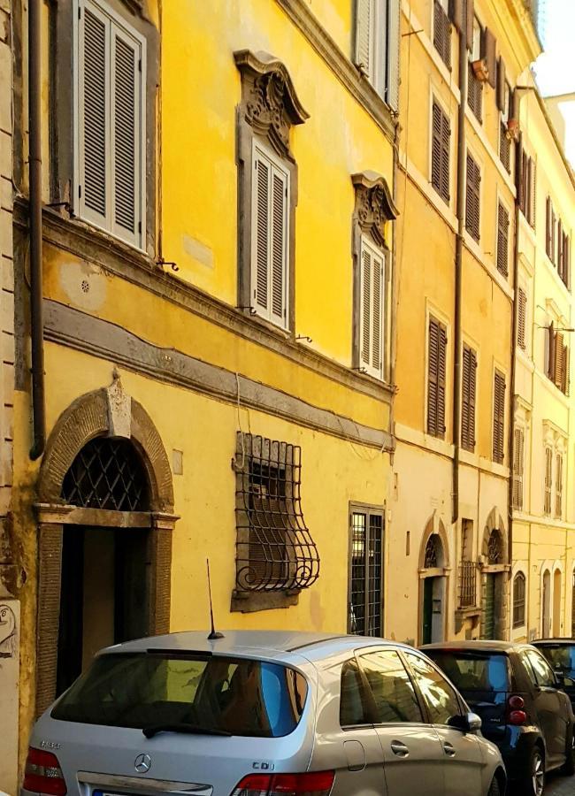 Giulia's Luxury Trevi Rome