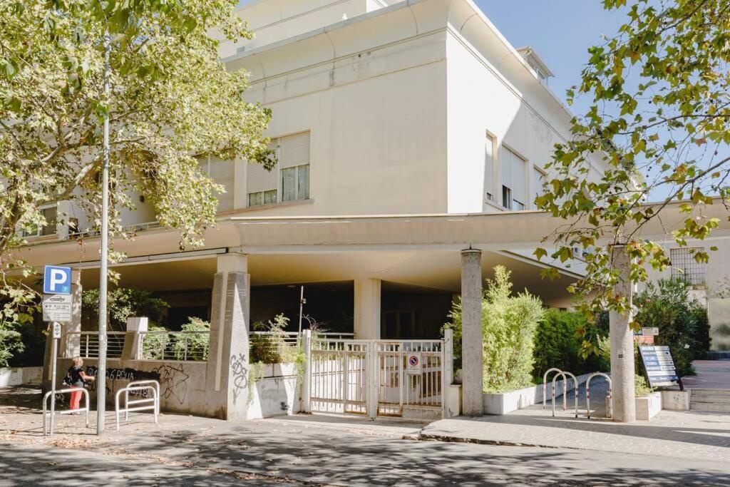 Pantanella House, 4 Persone, Terrazzo, Wi-fi, San Giovanni, Metro C E Tram Per Il Centro Appartamento Roma