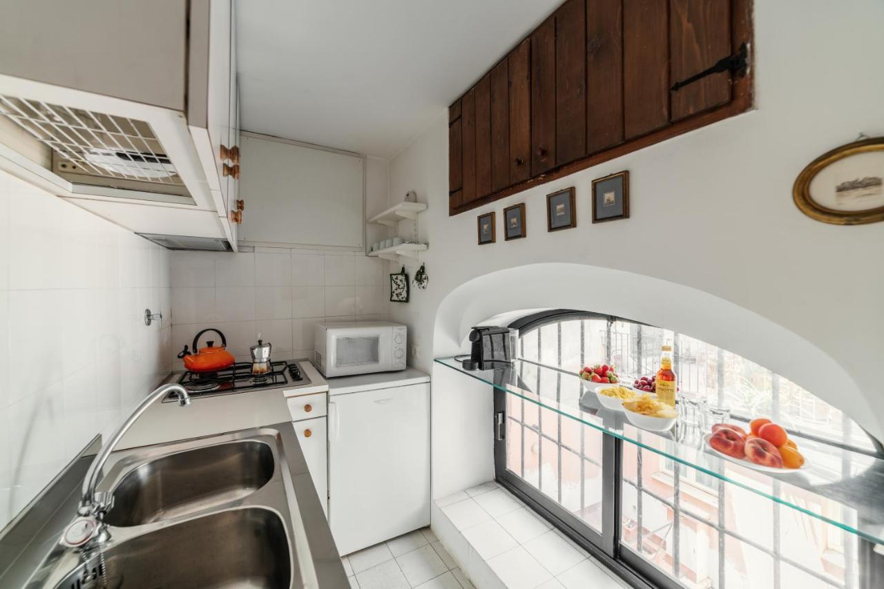Domus Quiritum Charming, D'epoca A Campo De' Fiori Apartment