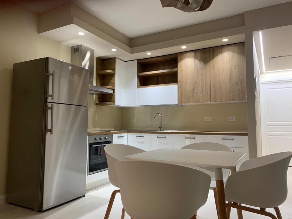 Apartamento Penthouse Aureliana Attico Con Piscina A