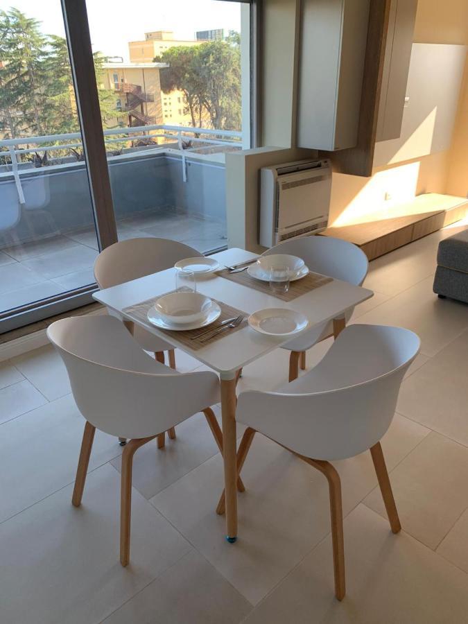Apartamento Penthouse Aureliana Attico Con Piscina A Roma