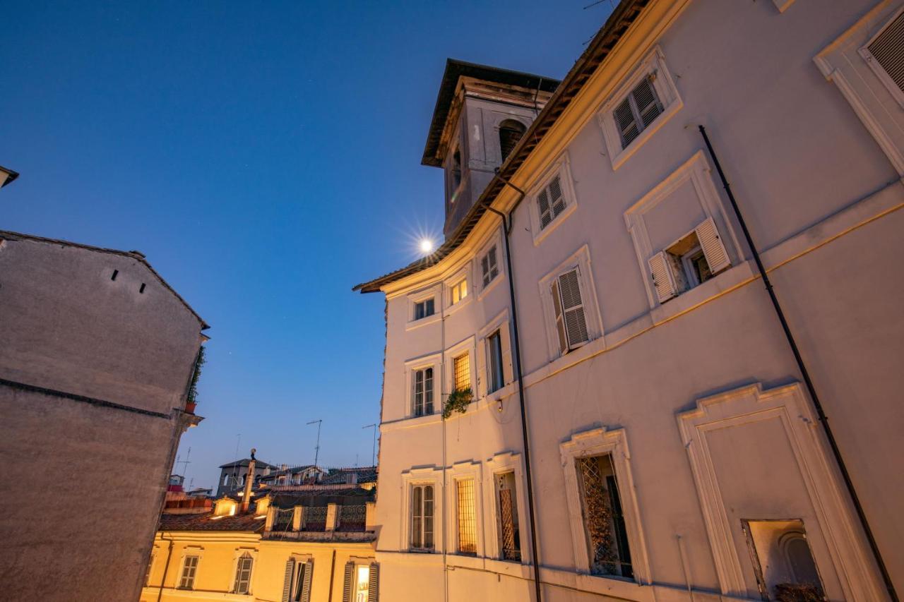 The Right Place 4u Navona Luxury