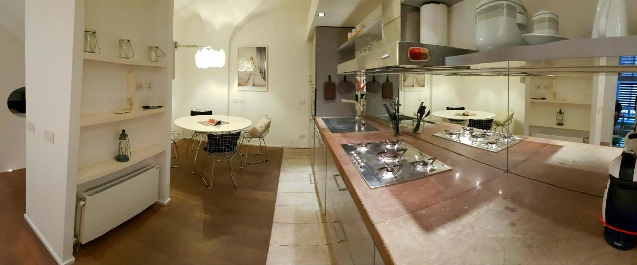 Giulia's Luxury Trevi Apartment *