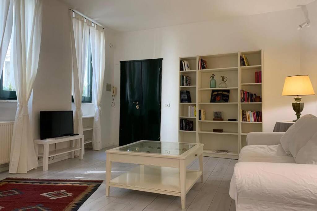 Campo Dei Fiori Holiday Apartment *