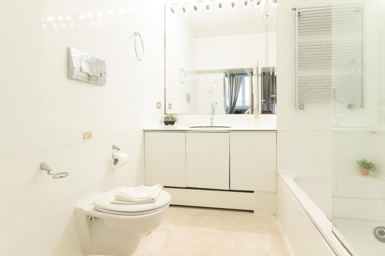 Apartment Luxury Piazza Navona Escape 11 Rom