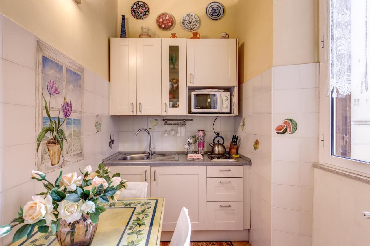 Monti Romantic Sunshine Maisonette Leilighet Roma