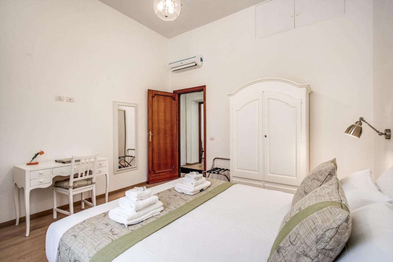 3 Bedrooms Vatican Center Appartamento Roma