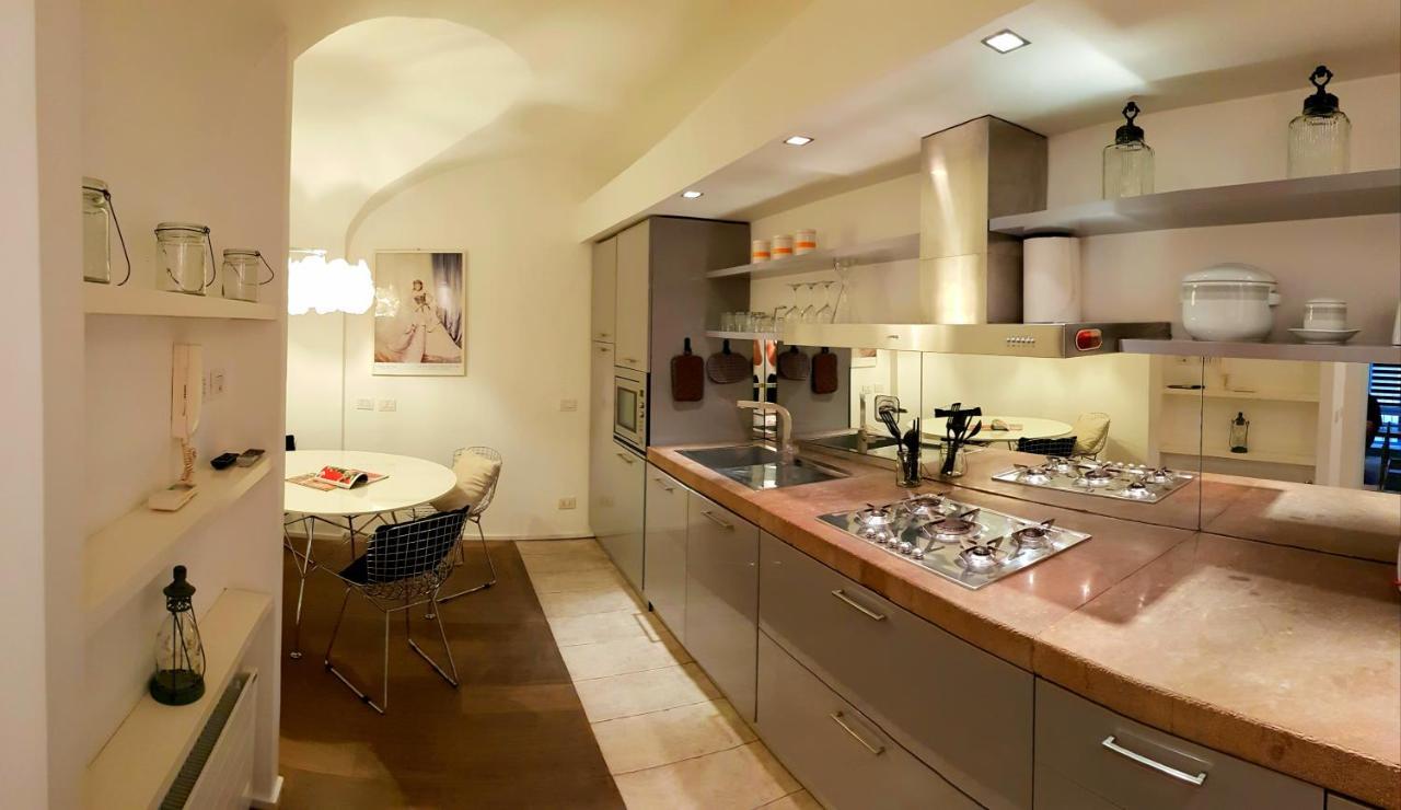 Giulia's Luxury Trevi Apartment *