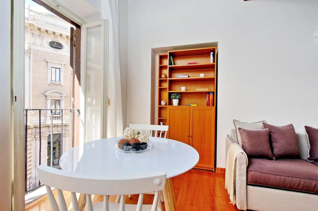 Rent In Roma