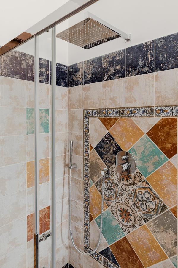 Apartamento Scarfoglio Apartment, 4 Persone, 2 Camere, Balcone, Wi-fi, Stazione Tiburtina
