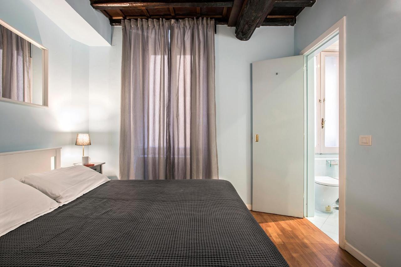 Dell'orso Apartment Rom