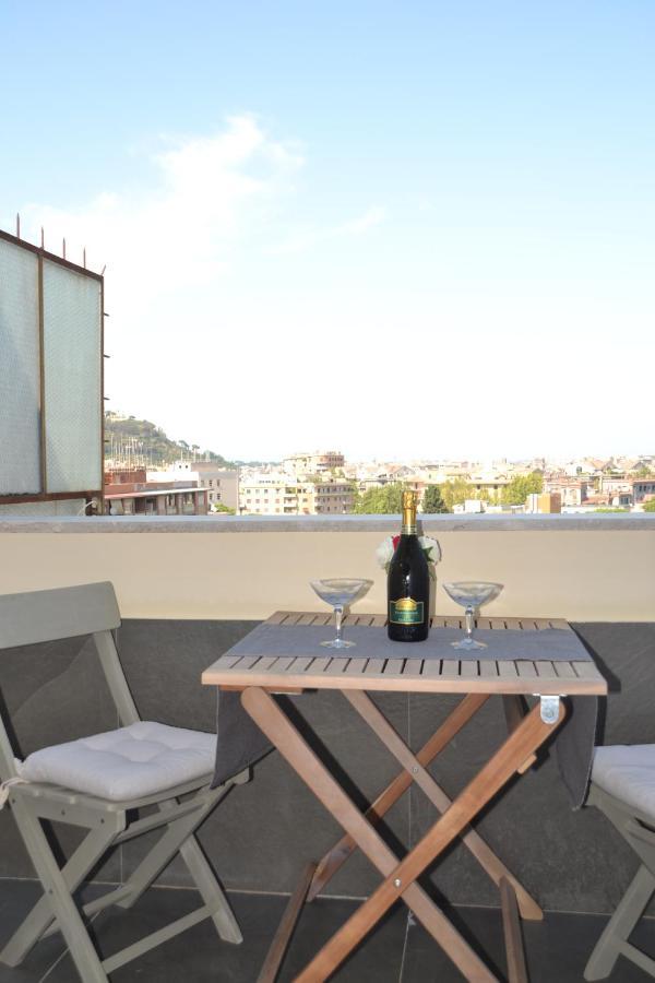 5-rooms Bed & Breakfast Rome
