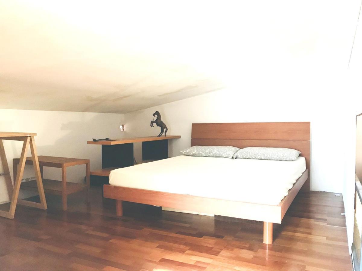3 Bedrooms House With Jacuzzi Enclosed Garden And Wifi At Castel Di Decima Casa vacanze