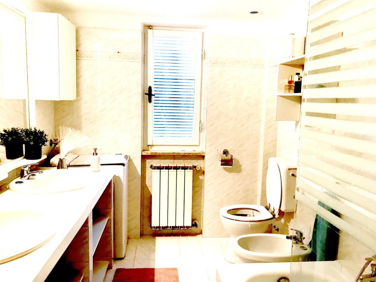 Casa de férias 3 Bedrooms House With Jacuzzi Enclosed Garden And Wifi At Castel Di Decima Roma