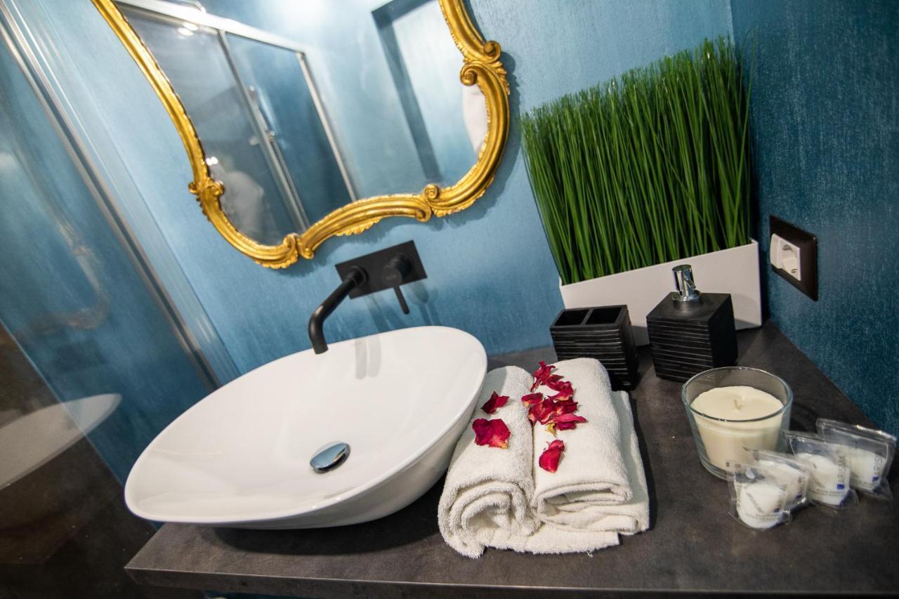 Romeathome Deluxe Campo Dei Fiori Apartamento