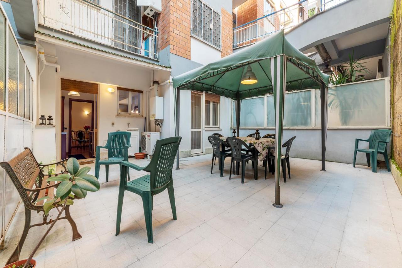 Appartamento San Pietro Cozy With Terrace! Roma