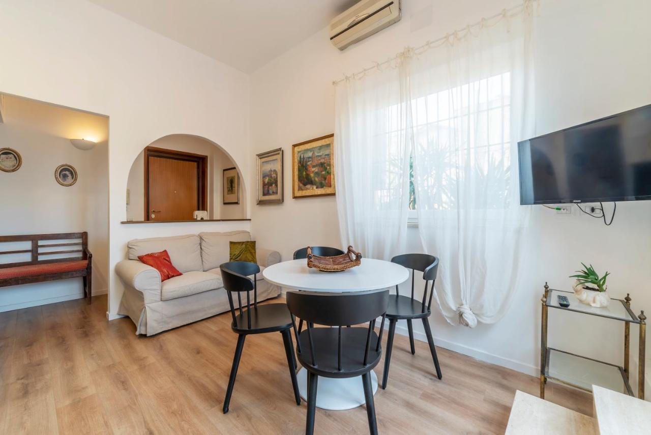 A Borgo Pio Con Ampio Terrazzo! Appartamento