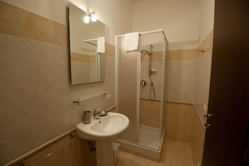 Services Porta Castello 2* Roma