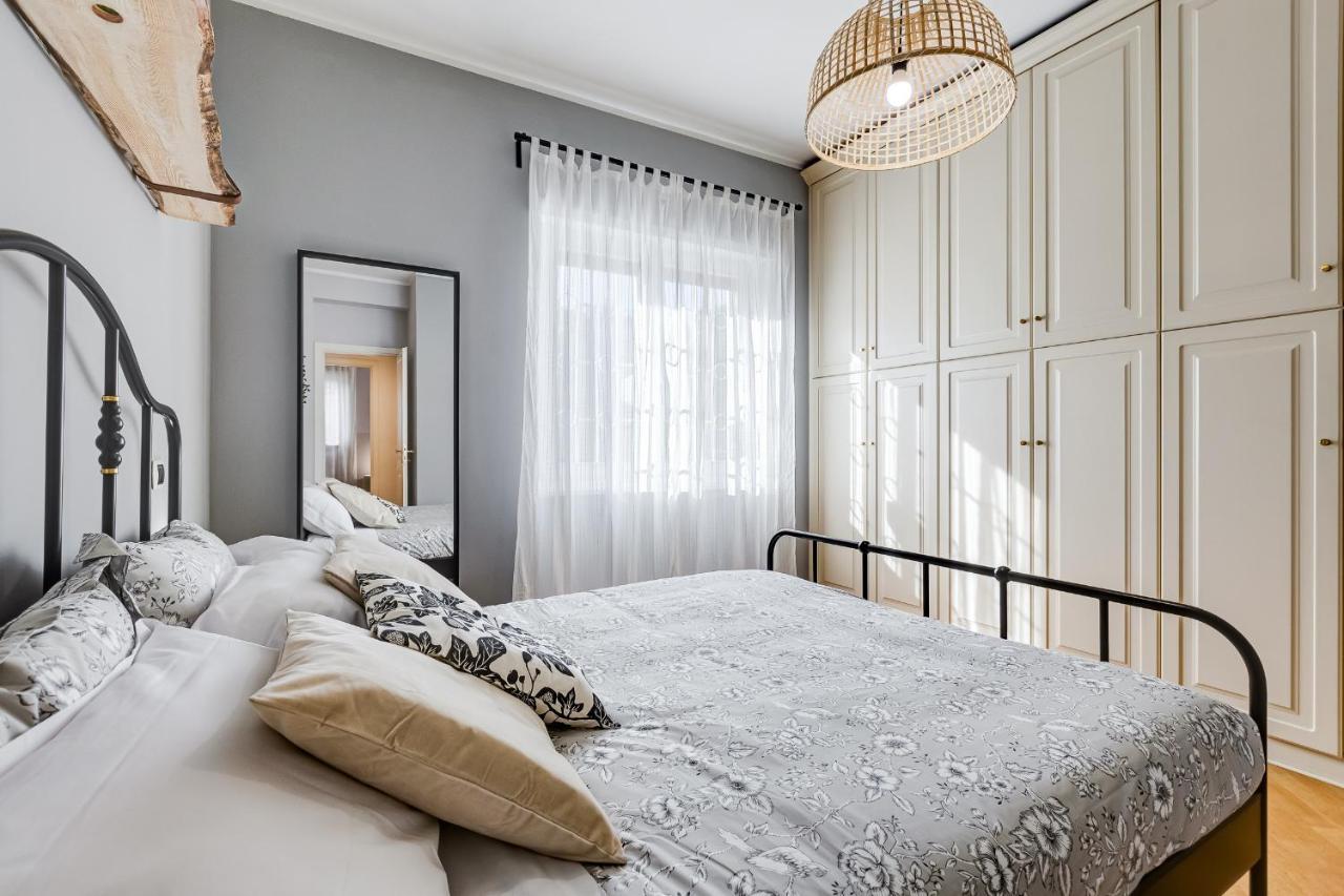 Bmga L Incredible 3bdr With Balcony In Center * Roma
