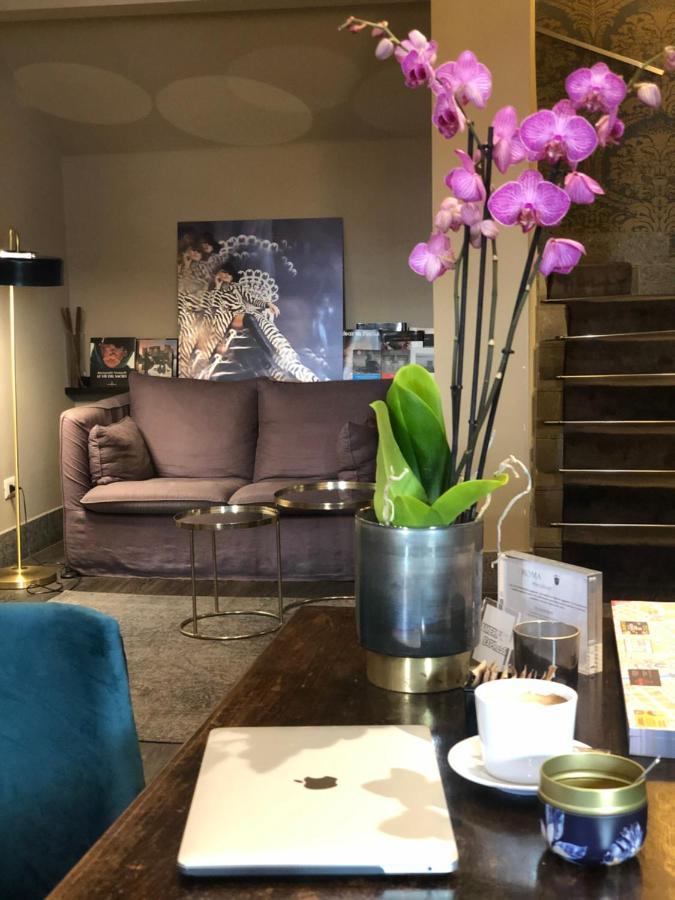 Giuturna Boutique Roma