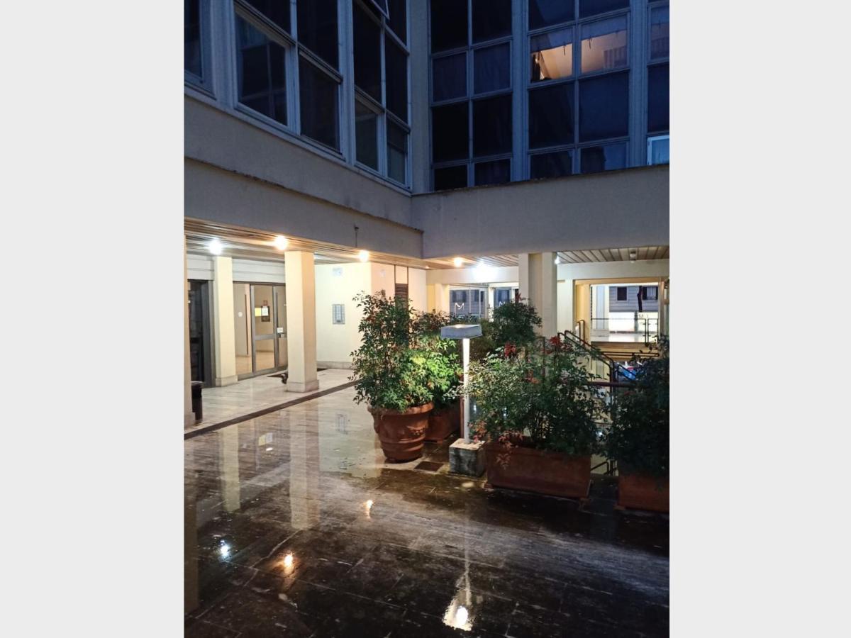 Apartamento Nice In Near San Giovanni Train Station