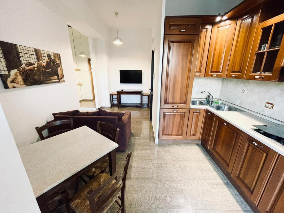 Interno Dieci Roma