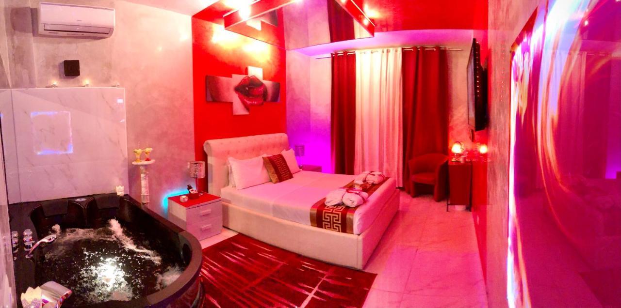 Bed Cinecitta' Alojamento de Acomodação e Pequeno-almoço *