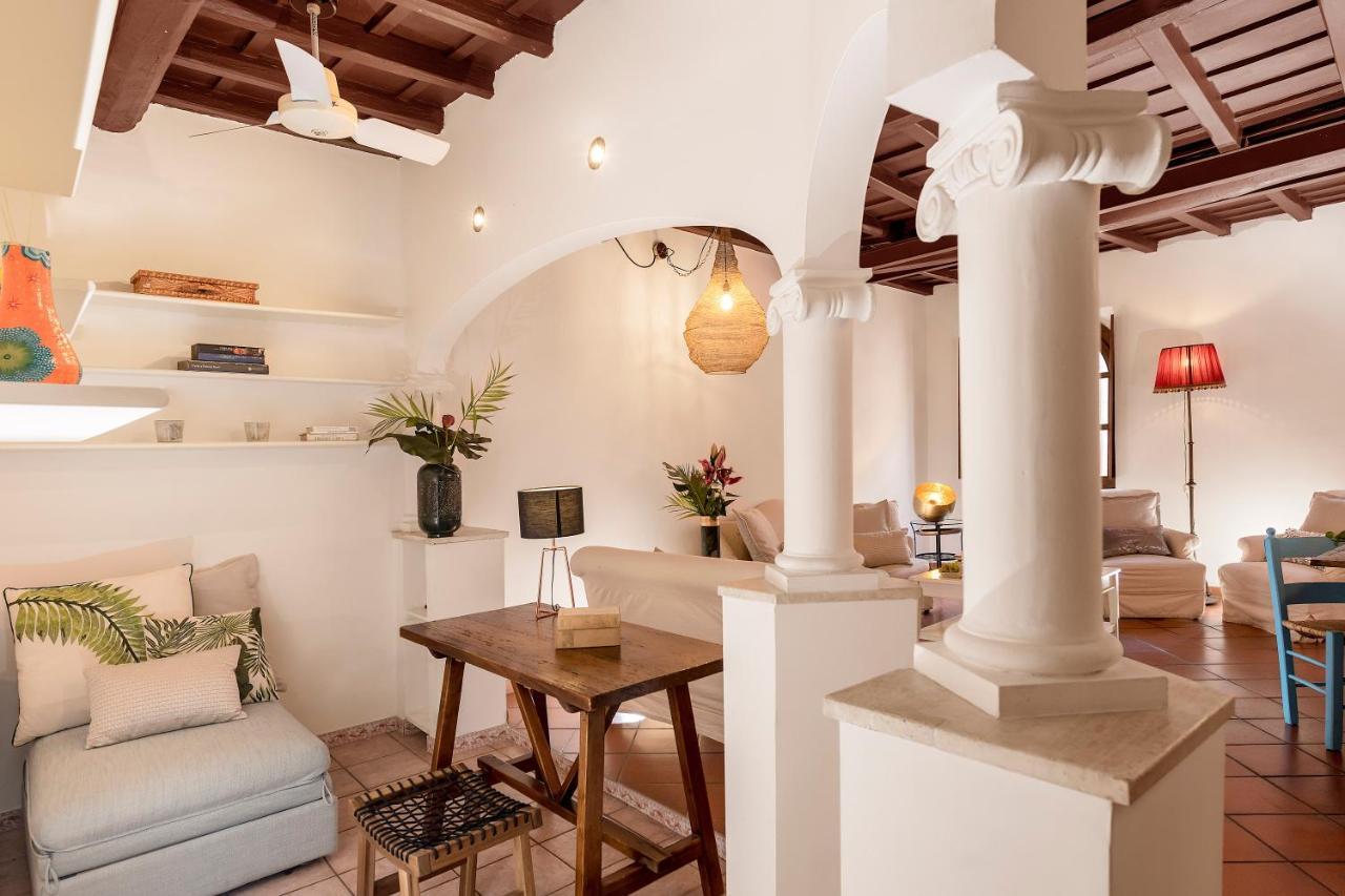 Apartment Stunning Flat With Terrace In Trastevere Rom