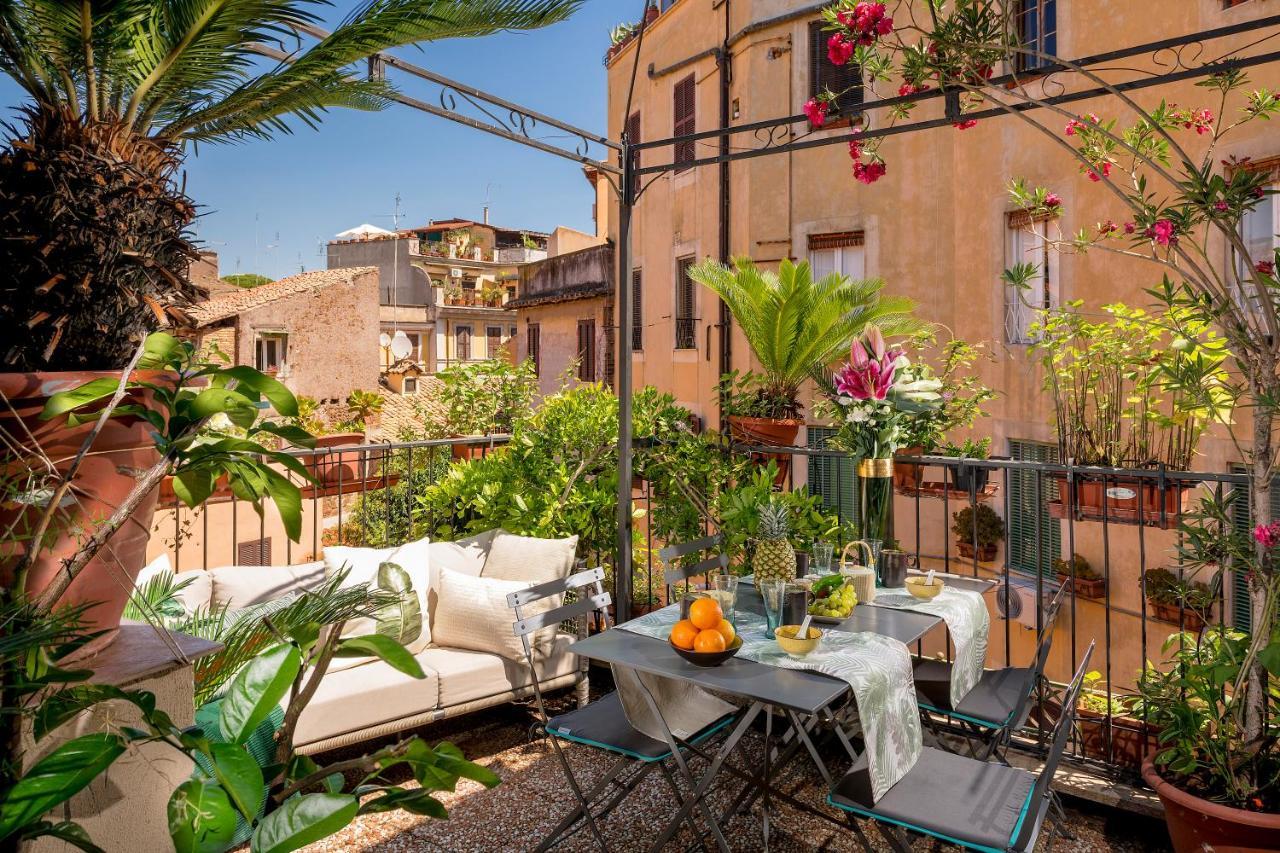 Stunning Flat With Terrace In Trastevere * Rom