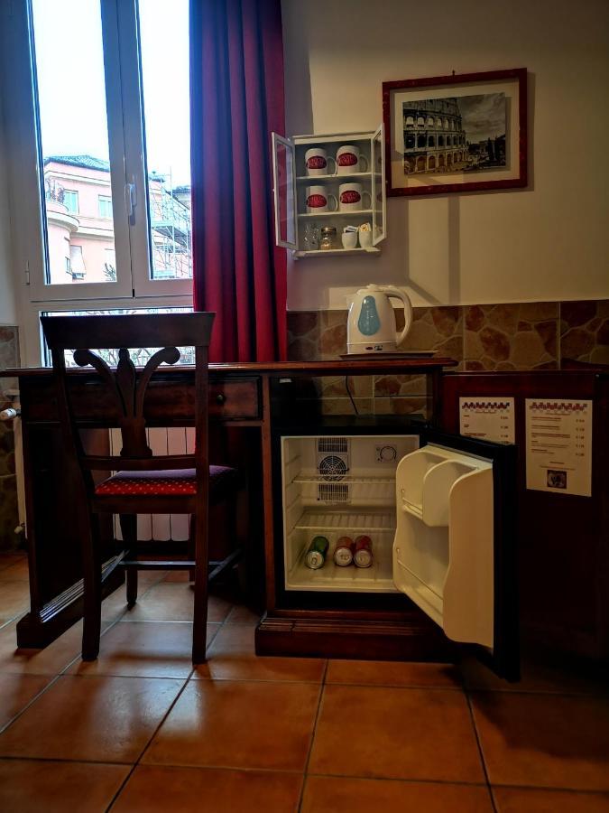 Vecchia Bed & Breakfast 2*